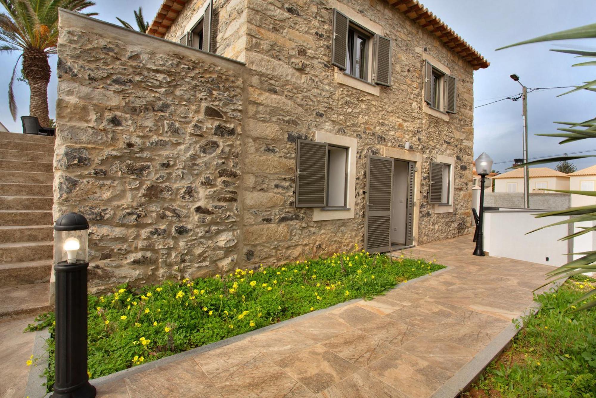 Casa De Pedra